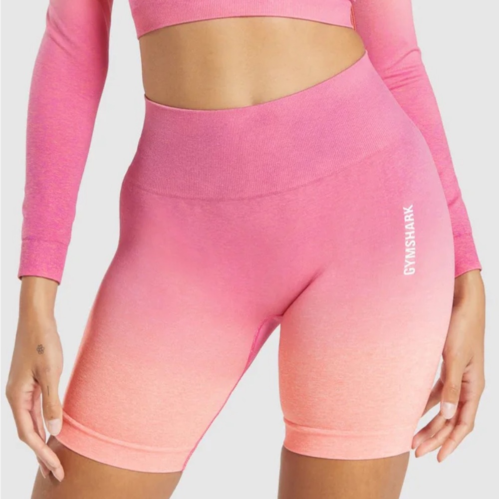 Gymshark Adapt Seamless Ombre Pink Shorts 💕